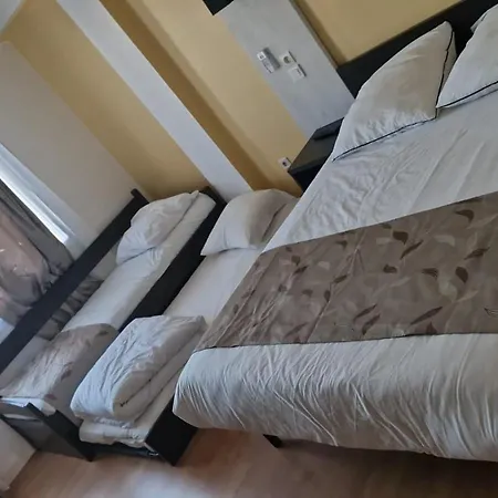 Hotel Victoria Perpignan Room photo